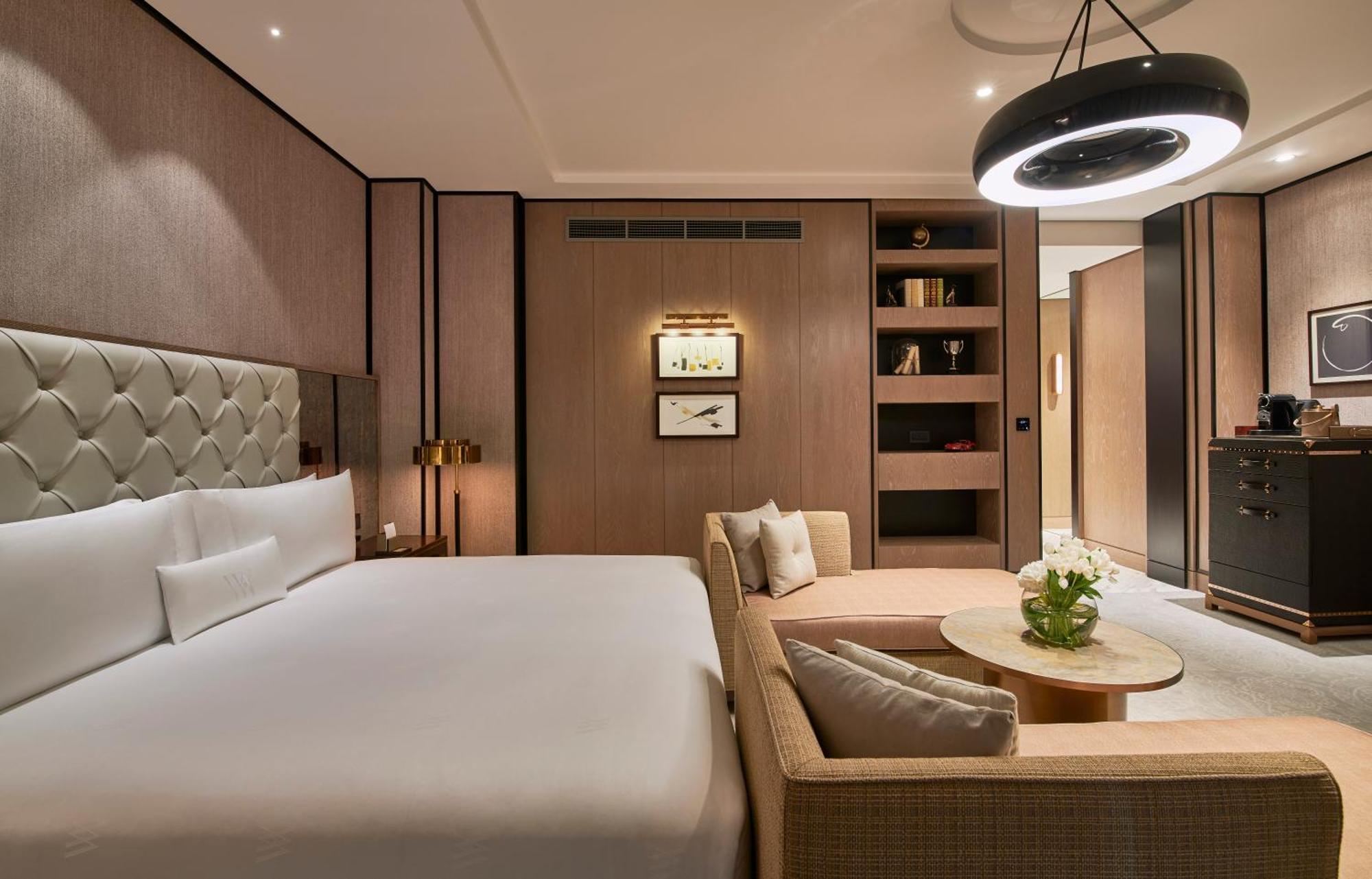 Waldorf Astoria Dubai International Financial Centre Otel Dış mekan fotoğraf A bedroom at The Hari
